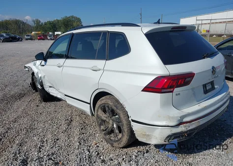 2024 Volkswagen Tiguan 2.0T Se R-Line Black from USA, damaged, VIN 3VV8B7AX3RM152531